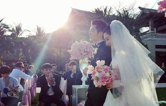 Kaiyun体育网站：婆婆比俺小三岁老公比俺大五岁新婚夜上厕所忘开灯回头傻住(图2)