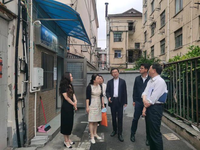 代表履职+“三会”发力承兴居民区“便”捷回归(图2)