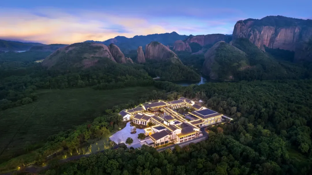 Kaiyun体育网站：持续突破龟峰景区打造县域旅游新高地(图3)