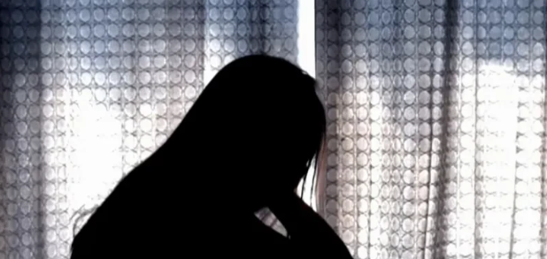女子为报复楼上男子不让上厕所反被上诉赔偿(图1)