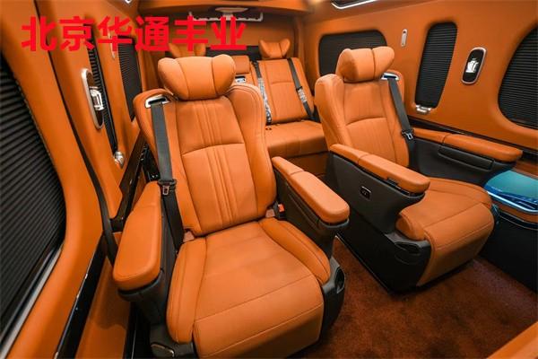 Kaiyun体育网站：丰田海狮7座高配版滨州4S店价格及试驾体验(图3)