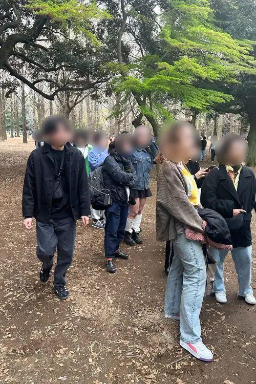 东京代代木公园：8个厕所中仅有2个女厕……女性苦等40分钟(图2)
