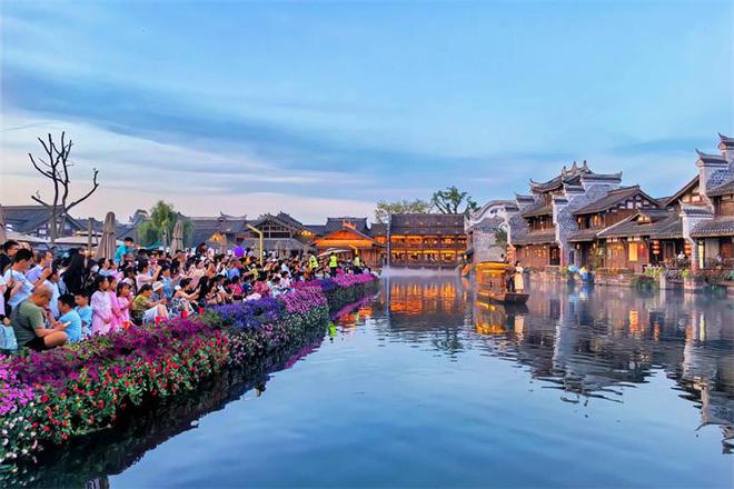 Kaiyun体育网站：宜宾翠屏：“五一”假期接待游客146．58万人次(图2)