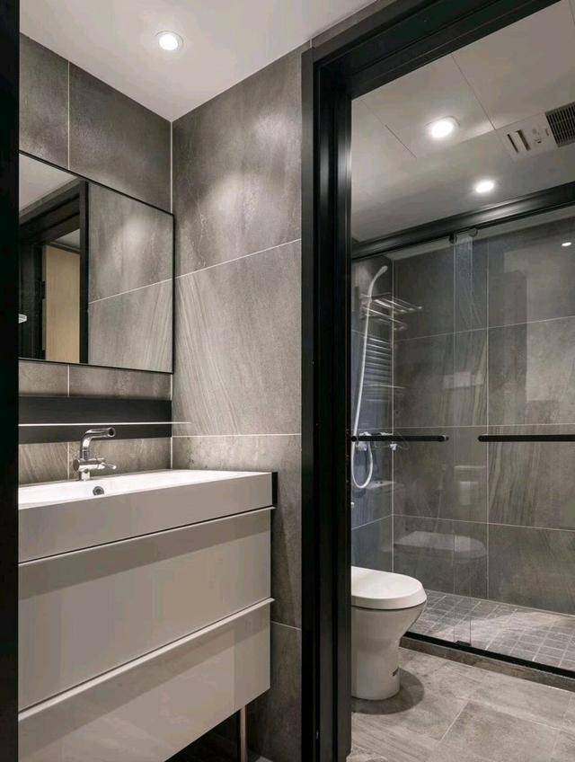 双卫生间户型为何越来越不受欢迎？现在流行这样装一卫堪比两卫(图2)