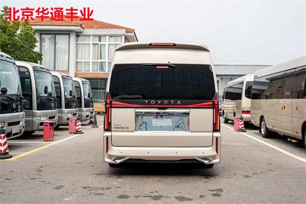 Kaiyun体育网站：丰田海狮9座最新报价进口丰田海狮报价及图片(图4)