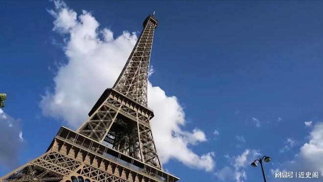 墙角上厕所会被罚500多元！被迫“憋尿”的出国游逼疯中国游客(图1)