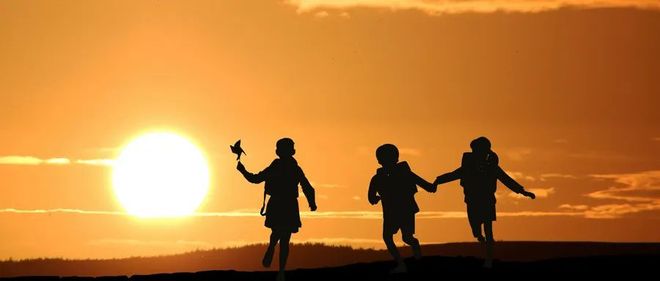 学前教育法今日正式实施让每个幼儿都能在法治护航下绽放精彩童年(图1)