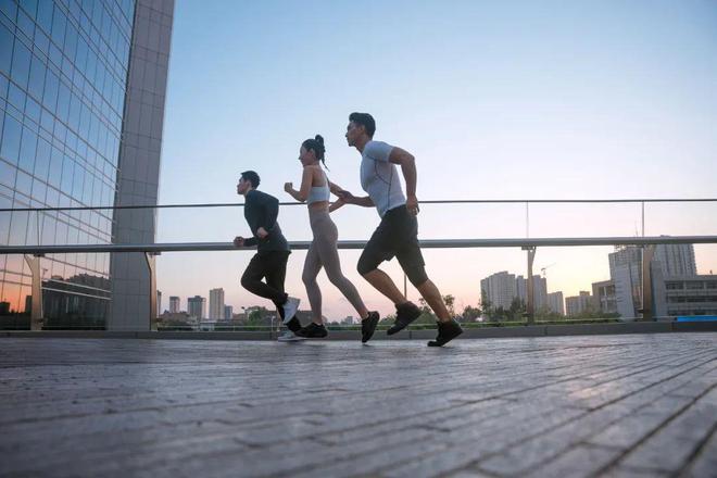 男孩上完厕所妈妈往马桶里看了一眼天塌了…天津人注意这些！(图4)