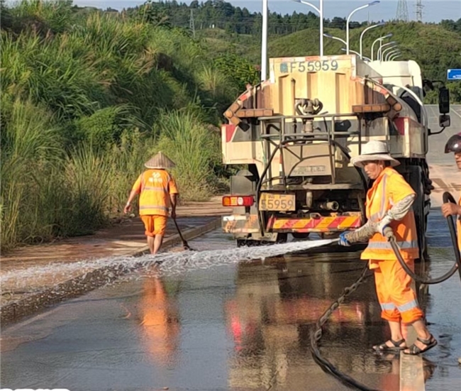 人机协同作战开展洗城行动(图2)