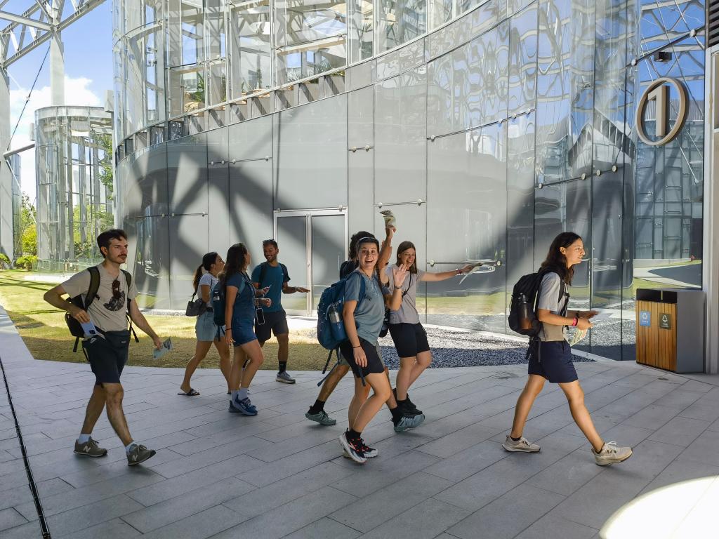 暑期入境游持续升温外国游客缘何日益钟爱“ChinaTravel”？(图3)