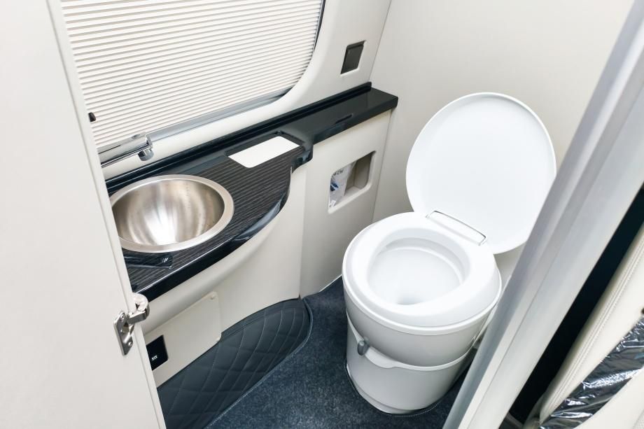 Kaiyun(中国体育):丰田海狮6座豪华版最低成交报价北京丰田海狮报价电话(图3)