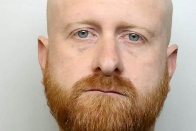 全网震怒！网红在伦敦地铁座位撒尿“挑战”不知情乘客直接坐上去网友：包浆座椅比想象中更恶心(图7)