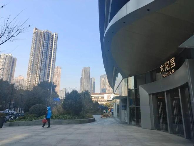 Kaiyun体育网站:保利外滩启PARK77售楼处发布:上海保利外滩启PARK匠造品质(图24)