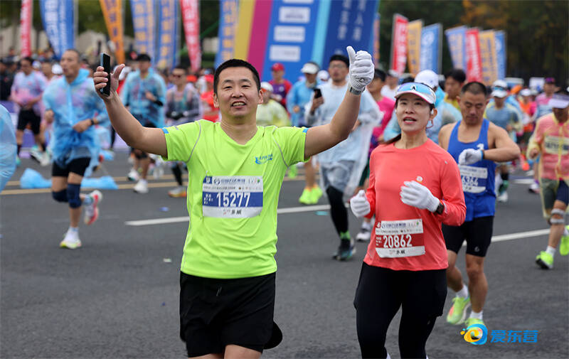 一曲奔跑的黄河颂——2025黄河口（东营）马拉松赛侧记(图3)