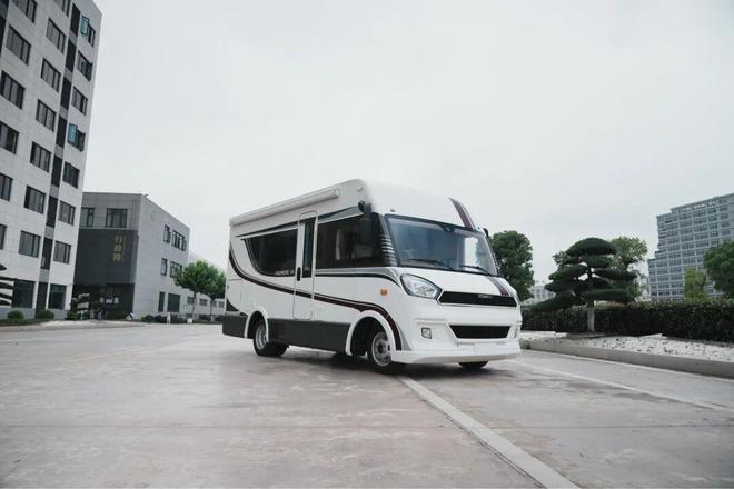 国内首款A型房车11月28亮相成都房车展优势太明显了(图11)