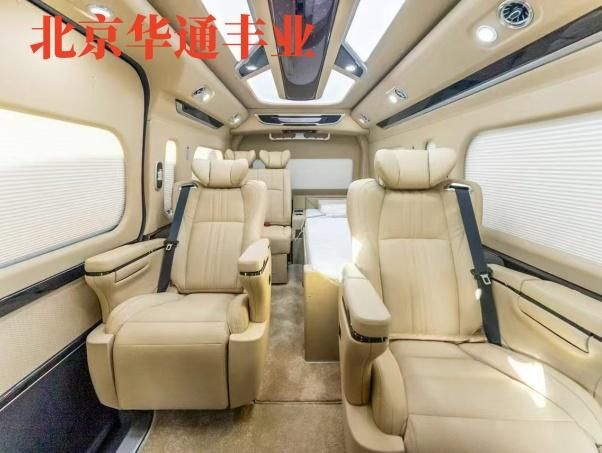 丰田海狮9座凯撒皇冠版价格海狮9座报价及图片(图6)