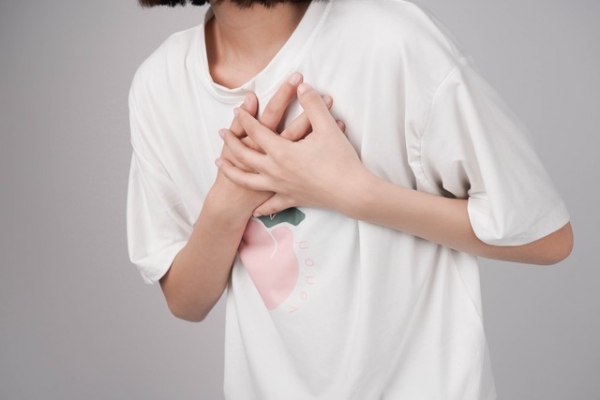 28岁女子凌晨上厕所2天后心衰去世医生摇头：2件事千万别做(图3)