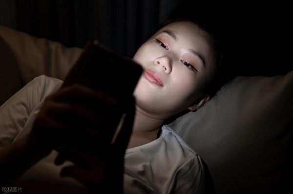 28岁女子凌晨上厕所2天后心衰去世医生摇头：2件事千万别做(图6)