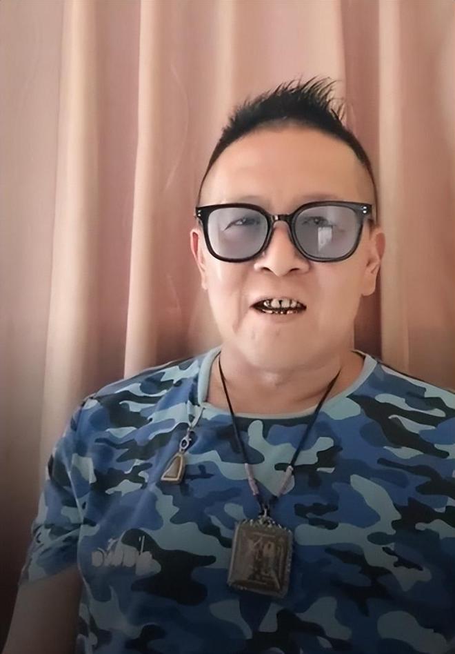 台湾男星陈光前家中死亡多日无人察觉已发臭王菲前经纪人悼念(图5)