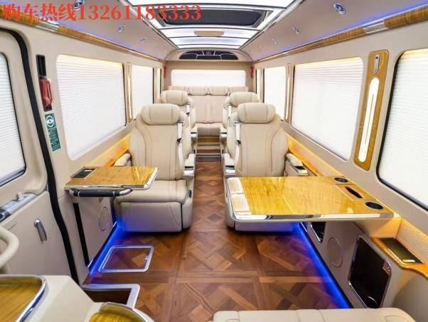 红旗国悦改装房车红旗国悦8座带卫生间(图4)