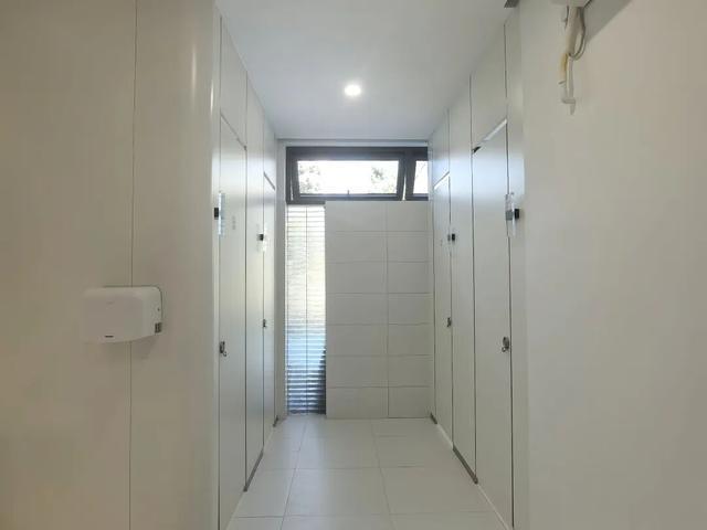 100%全覆盖！徐汇30座公厕适老适幼改造全面收官(图2)