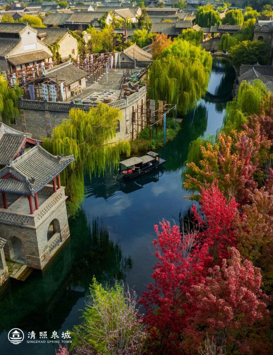 清照泉城明水古城度假区三小时内火速整改厕所挂钩(图1)