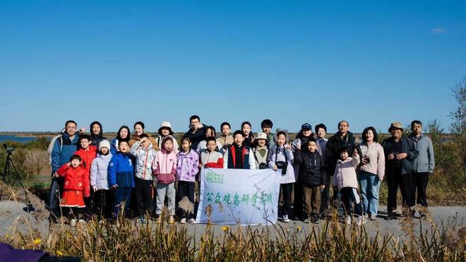 Kaiyun(中国体育):“鸟浪”奇观引客来(图2)