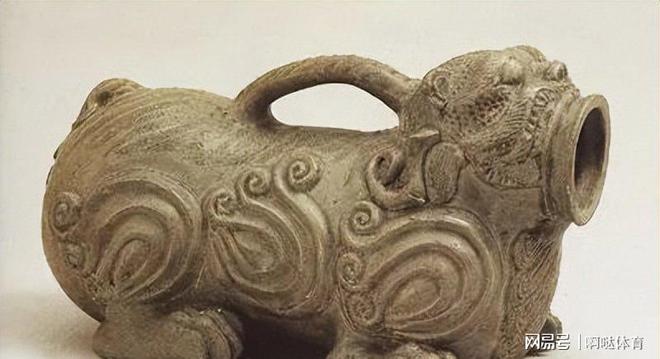 故宫无厕之谜：房间近万没有厕所却比现代卫生间更讲究(图4)