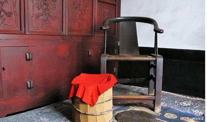 故宫无厕之谜：房间近万没有厕所却比现代卫生间更讲究(图6)