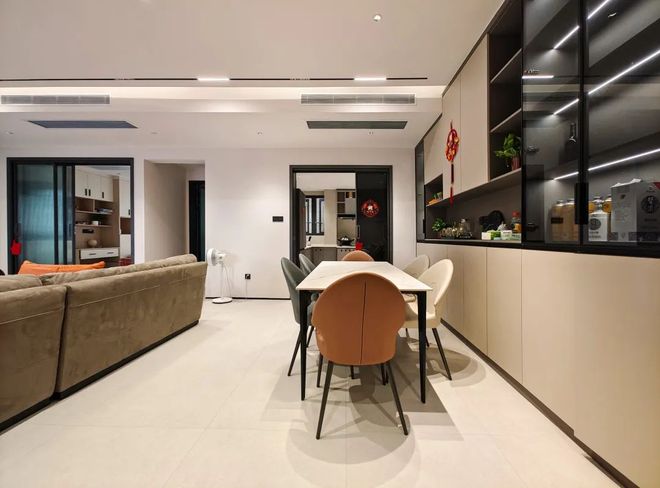 大横厅+观景阳台+多功能房98㎡现代简约三居室(图12)