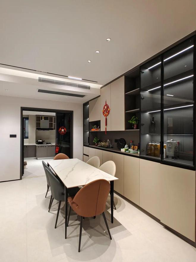 大横厅+观景阳台+多功能房98㎡现代简约三居室(图13)