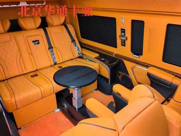 Kaiyun体育网站：北京丰田海狮(7座)报价丰田海狮报价及图片(图5)