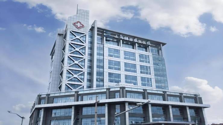 想找浦东新区养老院要能收半自理老人还平价？浦东新区侨园酒店式养老公寓等机构半自理照护+社交娱乐!(图7)