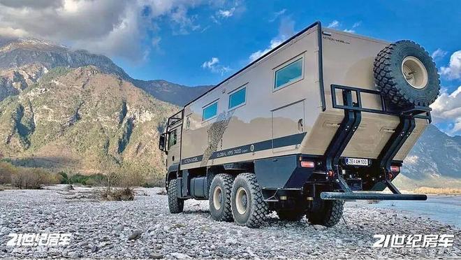 百万欧元的移动堡垒！540匹马力的六轮巨兽洲际探险房车XRS7400(图3)