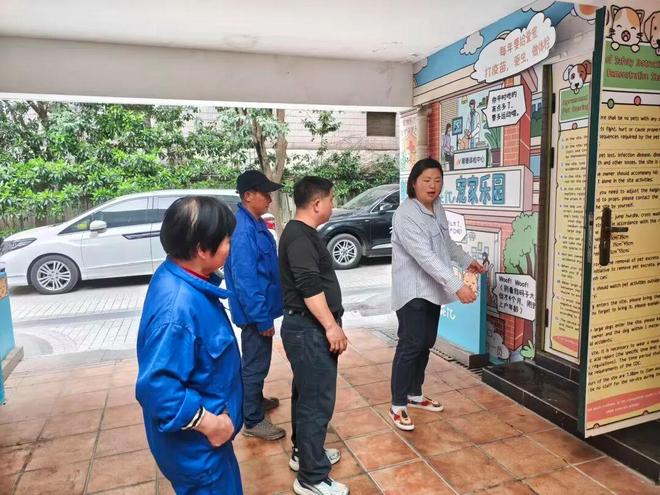 老人憋着找、快递员满街转……上海这个5㎡小区“内部空间”打开后直击痛点!(图7)