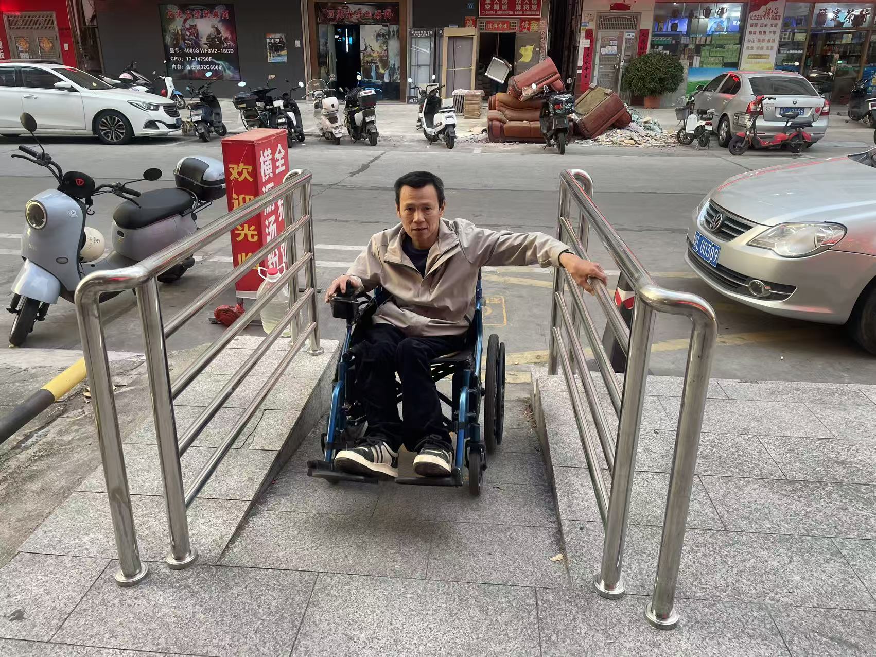 彰显城市温度！仲恺完成365个场所无障碍设施微改造(图1)