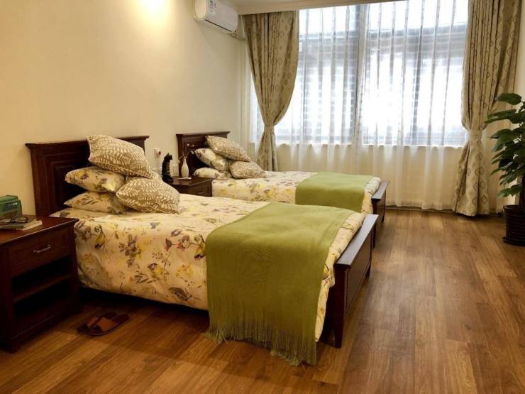 Kaiyun体育网站：失能卧床伴癌症护理上海哪家护理院性价比高？香树湾院专业正规临终关怀服务可用医保卡报销[2026最新](图2)