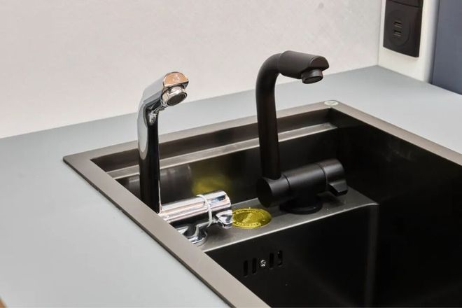 百万级房车到底长什么样？64L强擎公羊底盘公羊房车尽享奢华(图5)