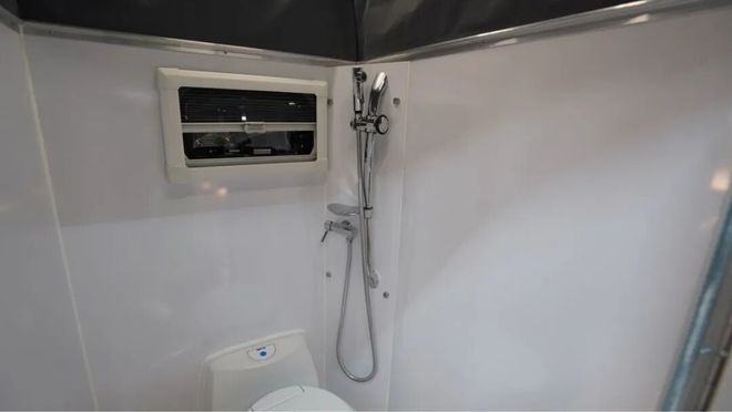 百万级房车到底长什么样？64L强擎公羊底盘公羊房车尽享奢华(图8)