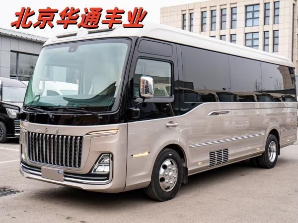 2025款红旗国悦12座现车的价格范围为65万至85万元(图1)