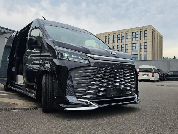 北京丰田考斯特4S店7座卫生间房车现车团购价(图2)