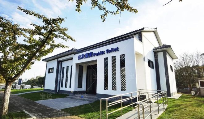 厕所界的“五星级酒店”环保移动公厕你体验过吗？(图1)