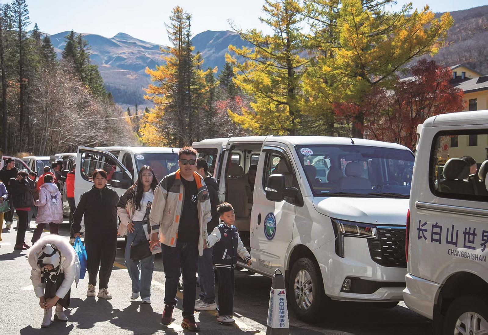 Kaiyun体育网站：沈白高铁开通这“泼天流量”长白山接住了(图8)