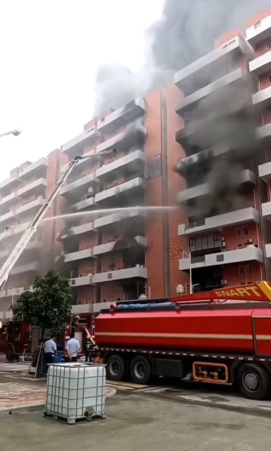 Kaiyun（中国体育）：凌晨突发大火约30家电镀厂被烧毁受灾户称事发7个月未获赔偿有人索赔逾1000万元(图3)